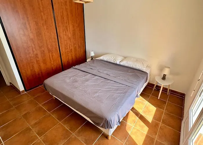 Apartment Face A La